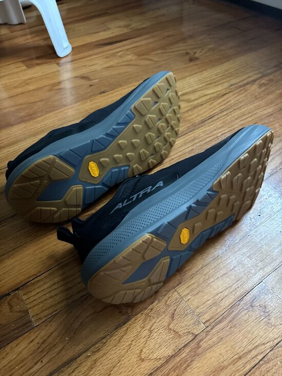 Altra Voyager (M15) main image 5